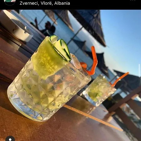 Kompleksi Algedi * Zverneci